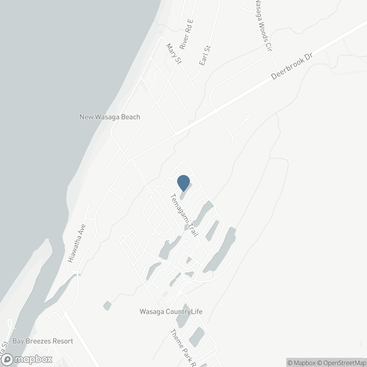 15 KENORA TRAIL, Wasaga Beach, Ontario L9Z 1X7